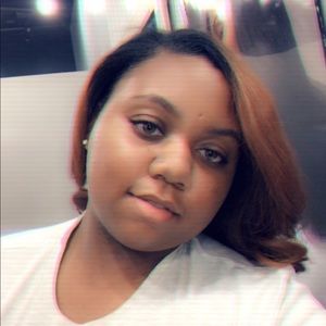 Meet your Posher, Amari